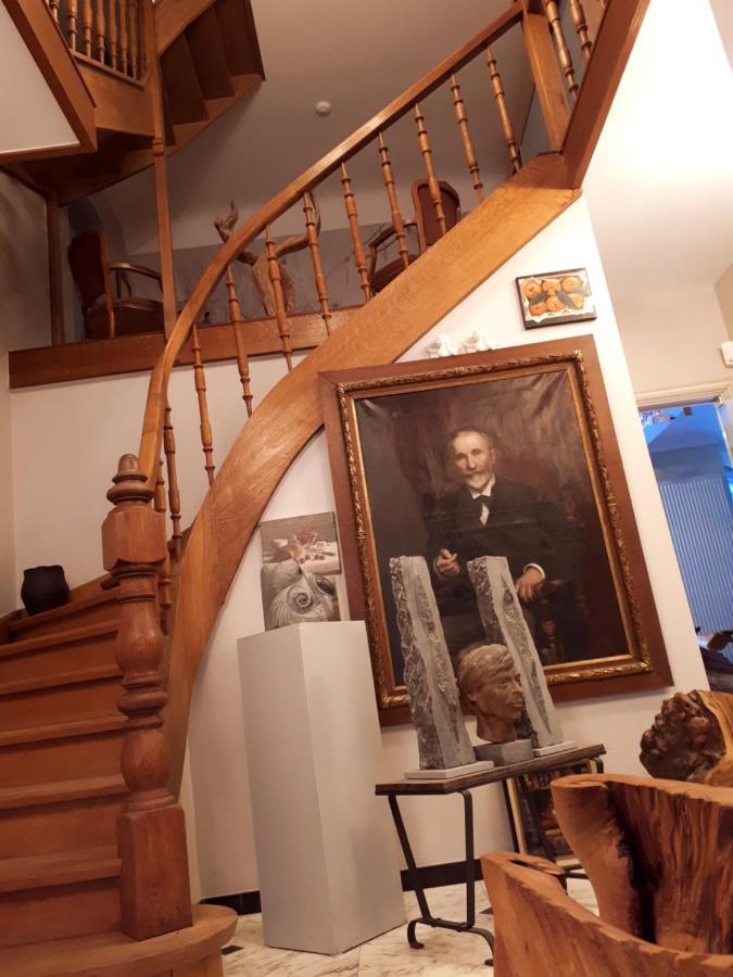 Goutroux Le Fond De La Biche Bed & Breakfast エクステリア 写真